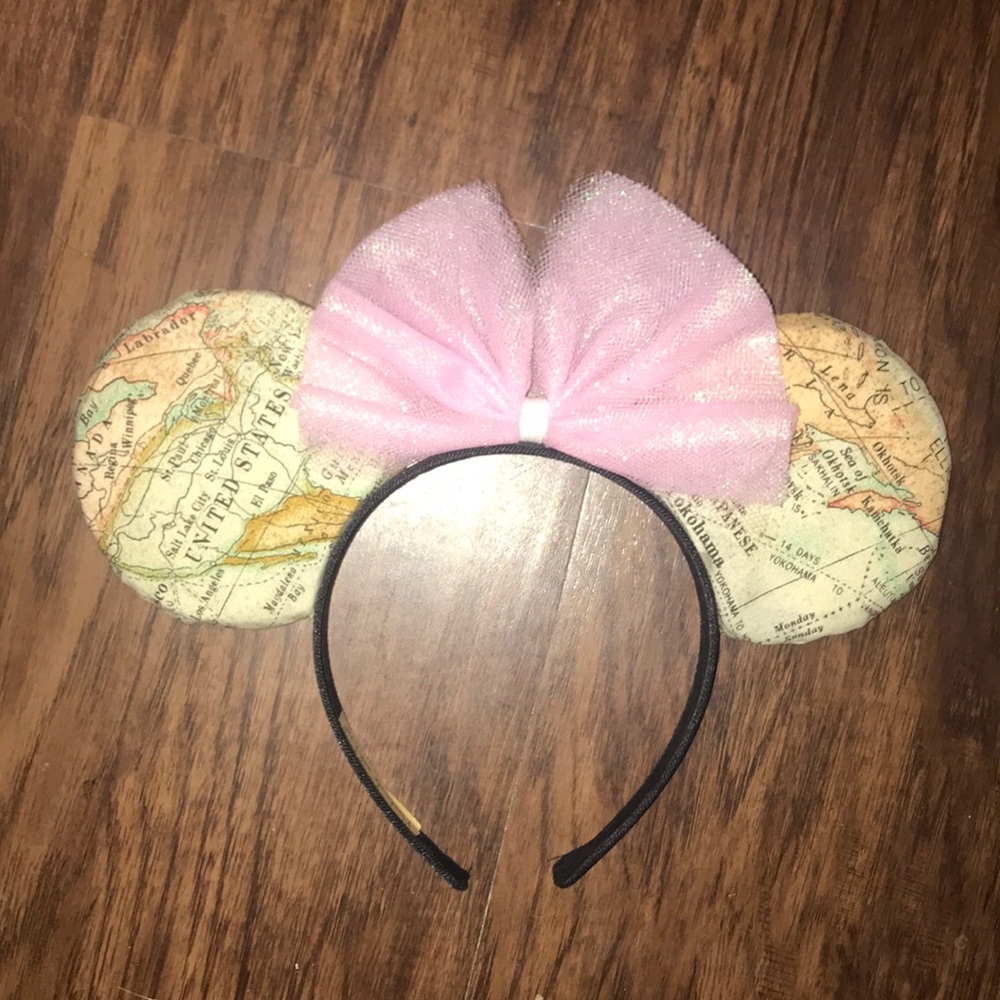 Minnie ears!